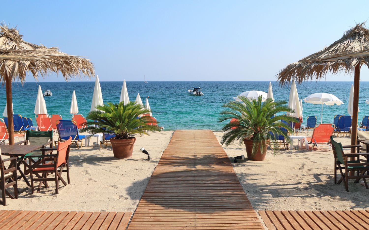 Grčka travel beach resort hotel by Kanvag 123RF