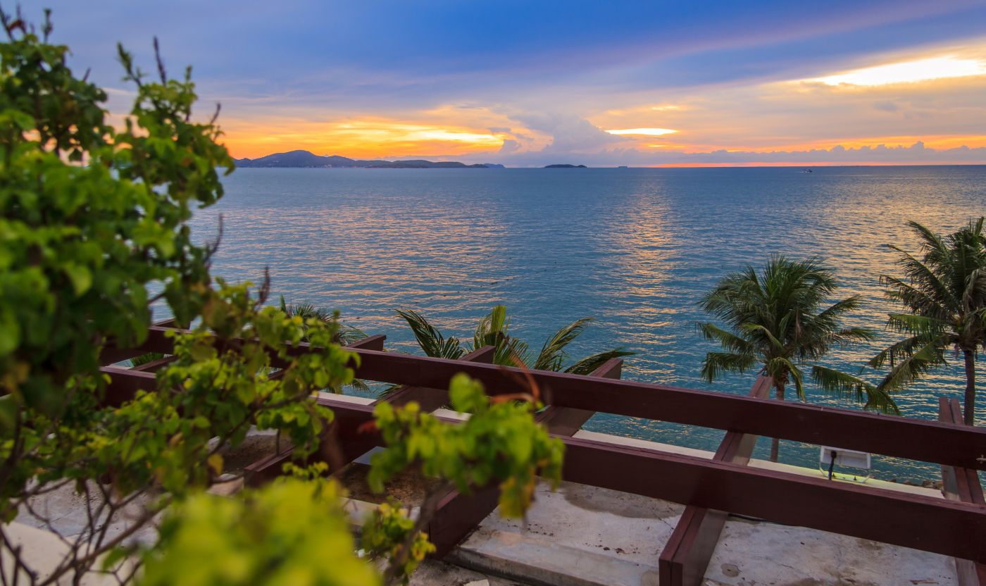 KennethFotos can stock photo luxury room beach sea view hotel