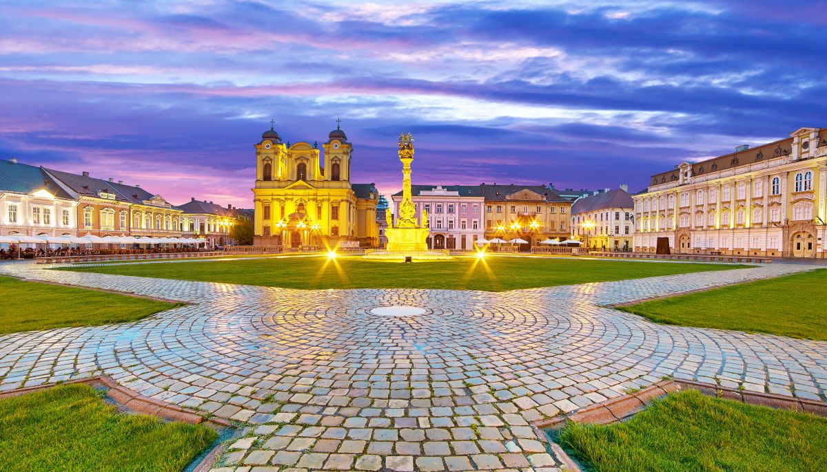 Rumunjska Temišvar by outchill bigstockphoto