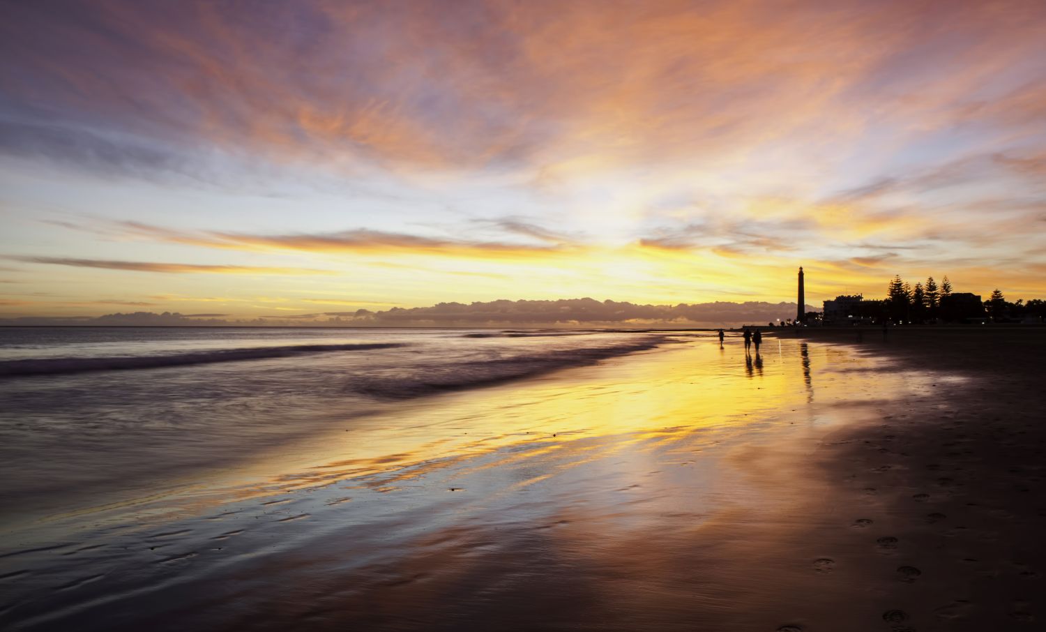 Gran Canarija by Can Stock Photo Raycocar