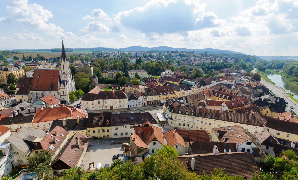 Melk by achpf can stock photos