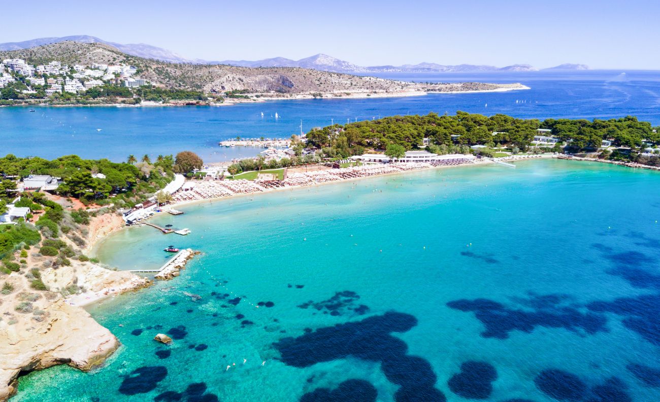 Atena Vouliagmeni, Greece hansche 123rf