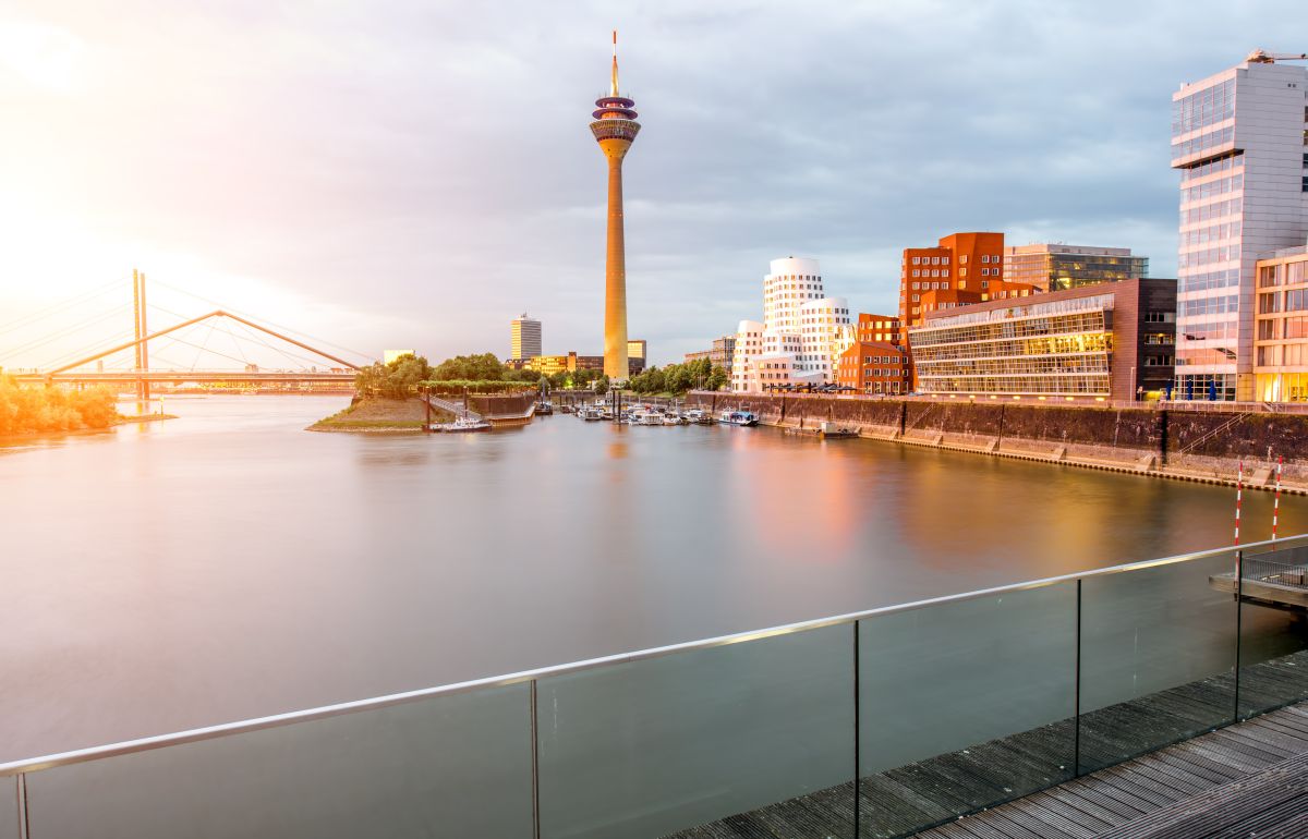 Dusseldorf by rh2010 from 123RF