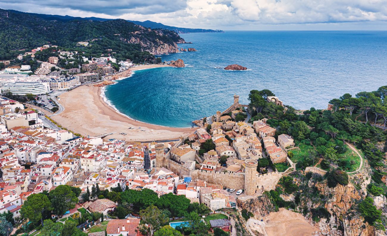Tossa de mar spanjolska by vitalez 123RF